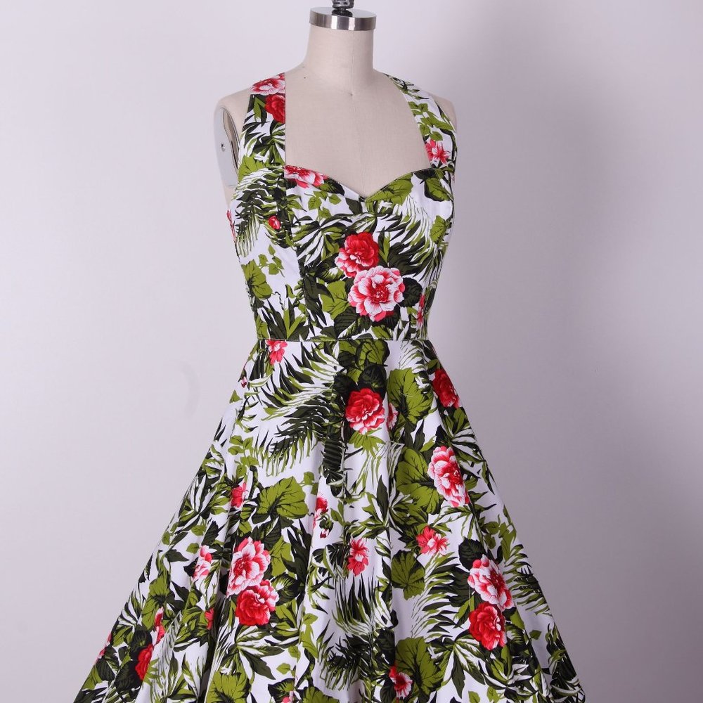 Queen of Holloway Sweetheart Halter dress